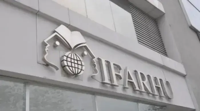La institución, otrora símbolo de prestigio para la juventud, ahora es sinónimo de corrupción. La institución, otrora símbolo de prestigio para la juventud, ahora es sinónimo de corrupción.