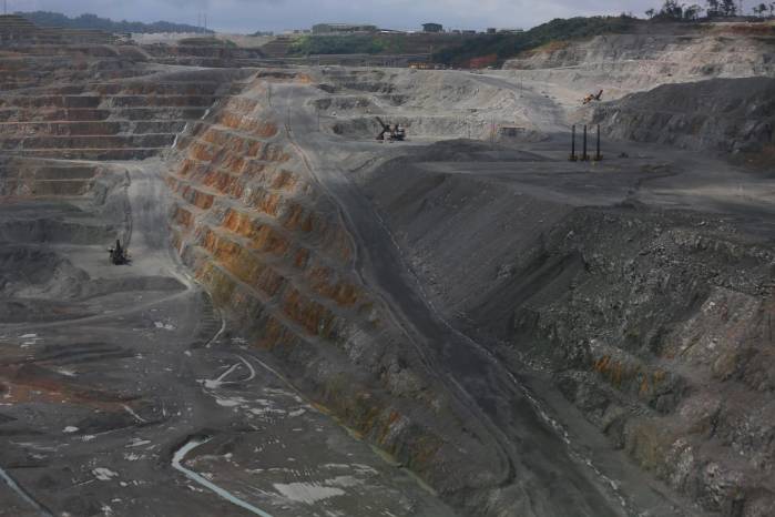 Mirador del tajo Botija, el principal punto de extracción de Cobre Panamá. Mirador del tajo Botija, el principal punto de extracción de Cobre Panamá.