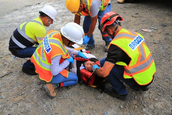 • La Concesionaria Madden Colón (CMC) es la encargada de la operación y mantenimiento de la autopista Don Alberto Motta desde el 2009. • La Concesionaria Madden Colón (CMC) es la encargada de la operación y mantenimiento de la autopista Don Alberto Motta desde el 2009.