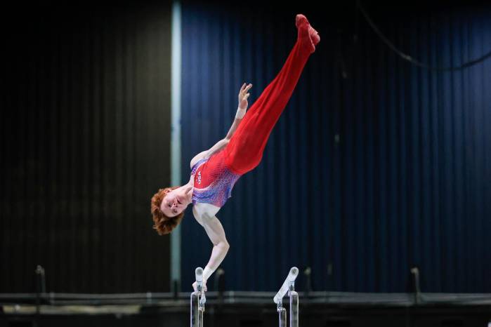 Joshua Andrew Karnes, uno de los integrantes del equipo de Estados Unidos, durante el Campeonato Panamericano de Gimnasia Artística de Adultos que se celebra en Amador, Panamá. Joshua Andrew Karnes, uno de los integrantes del equipo de Estados Unidos, durante el Campeonato Panamericano de Gimnasia Artística de Adultos que se celebra en Amador, Panamá.