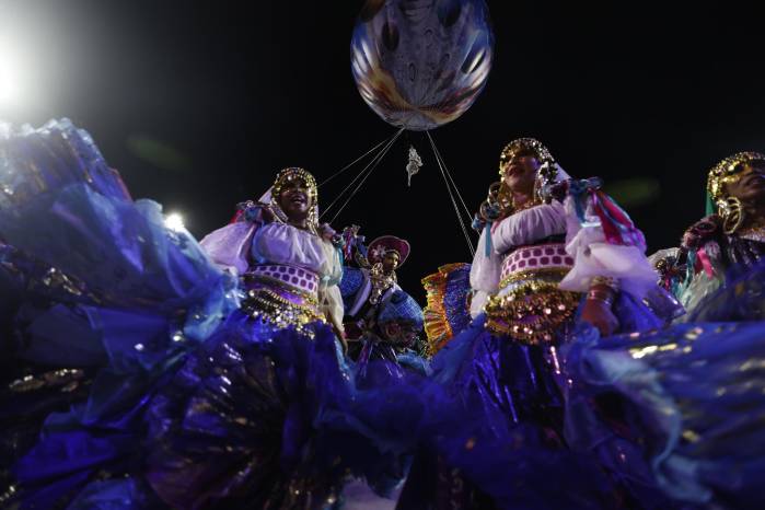 Integrantes de la escuela de samba Imperatriz Leopoldinense. Integrantes de la escuela de samba Imperatriz Leopoldinense.