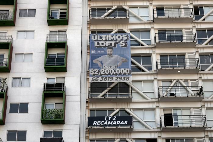 Anuncio inmobiliario en Ciudad de México (México). EFE/ José Méndez Anuncio inmobiliario en Ciudad de México (México). EFE/ José Méndez