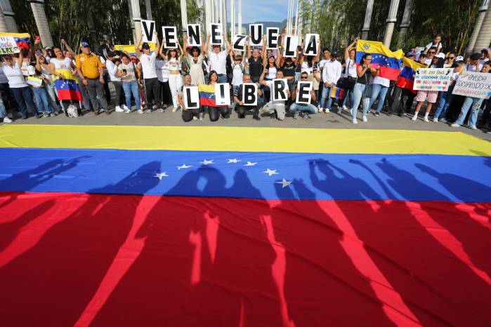 Los venezolanos mantienen protestas en contra del gobierno de Nicolás Maduro. Los venezolanos mantienen protestas en contra del gobierno de Nicolás Maduro.