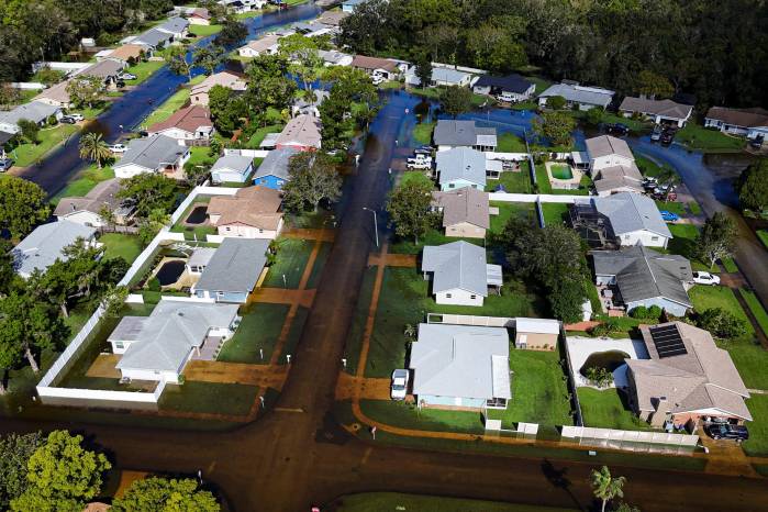 Milton tocó la costa del golfo de Florida este miércoles por la noche como una tormenta de categoría 3. Milton tocó la costa del golfo de Florida este miércoles por la noche como una tormenta de categoría 3.
