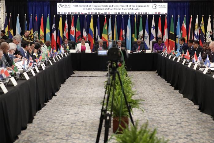 Mandatarios y representantes de Estados latinoamericanos participan en el inicio de la VIII cumbre de la Comunidad de Estados Latinoamericanos y Caribeños (Celac) este viernes, en Kingstown. Mandatarios y representantes de Estados latinoamericanos participan en el inicio de la VIII cumbre de la Comunidad de Estados Latinoamericanos y Caribeños (Celac) este viernes, en Kingstown.