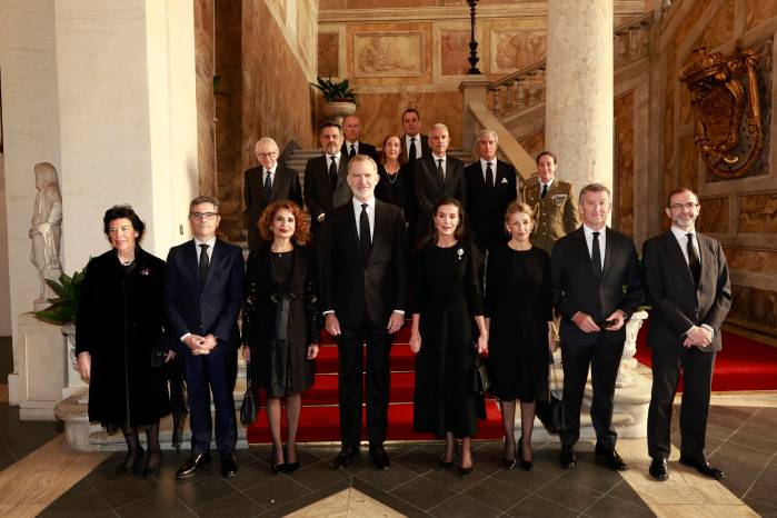 Los reyes de España en Roma para asistir al funeral del papa Los reyes de España en Roma para asistir al funeral del papa