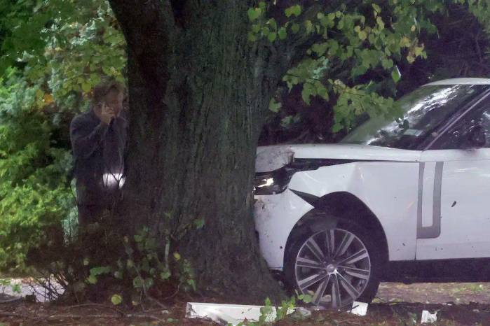 El accidente ocurrió cuando un camión de la basura le cortó el paso. El accidente ocurrió cuando un camión de la basura le cortó el paso.