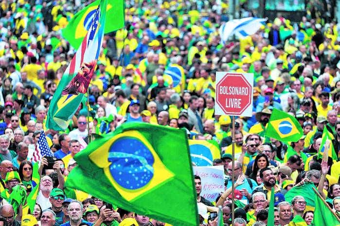 Simpatizantes del expresidente de Brasil, Jair Bolsonaro, participan en una manifestación en la ciudad de São Paulo. Simpatizantes del expresidente de Brasil, Jair Bolsonaro, participan en una manifestación en la ciudad de São Paulo.