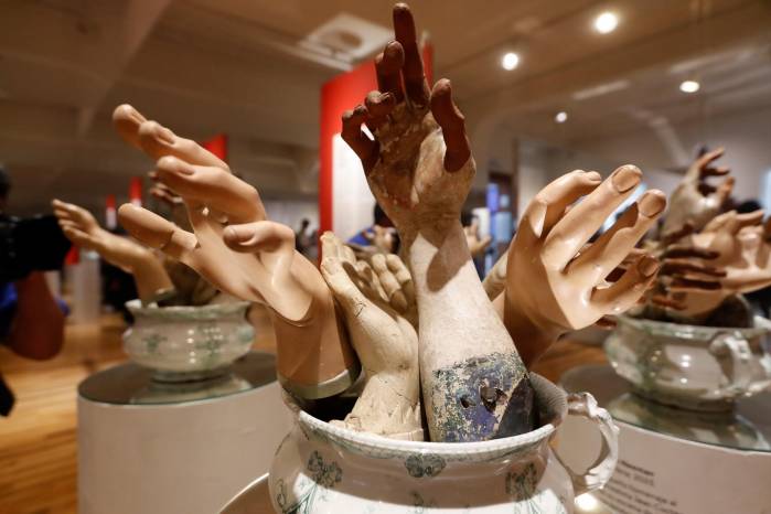 Gran parte del acervo exhibido no posee una explicación clara para el visitante. Gran parte del acervo exhibido no posee una explicación clara para el visitante.