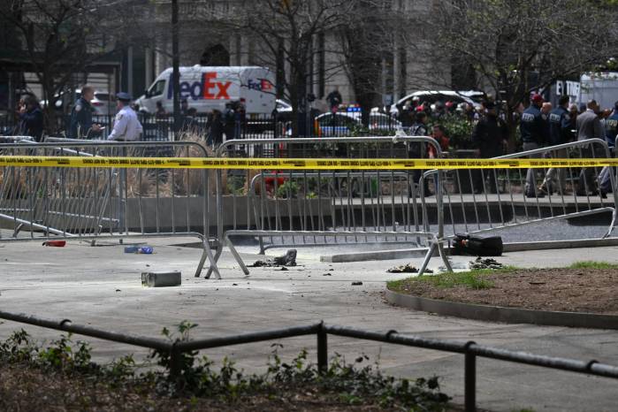 El hecho parece haber ocurrido en un estacionamiento frente al tribunal El hecho parece haber ocurrido en un estacionamiento frente al tribunal