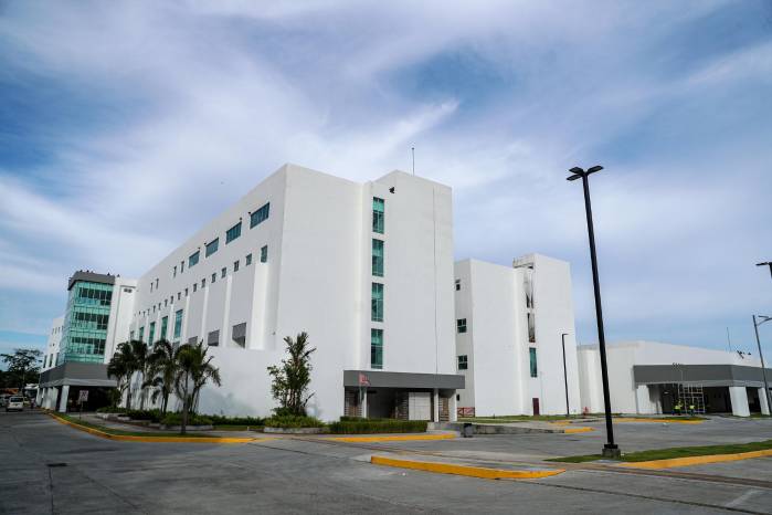 Fachada del hospital Manuel Amador Guerrero en Colón. Fachada del hospital Manuel Amador Guerrero en Colón.