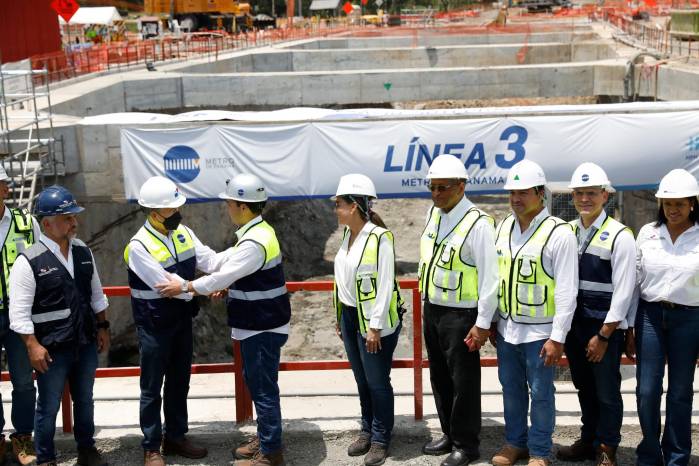 El pozo de ataque donde iniciará la tuneladora con el soterrado ya tiene 70% de avance. El pozo de ataque donde iniciará la tuneladora con el soterrado ya tiene 70% de avance.