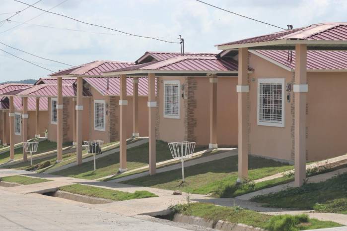 Los proyectos habitacionales bajo el Fondo Solidario de Vivienda corren riesgo de venta, ante el vencimiento de la ley. Los proyectos habitacionales bajo el Fondo Solidario de Vivienda corren riesgo de venta, ante el vencimiento de la ley.