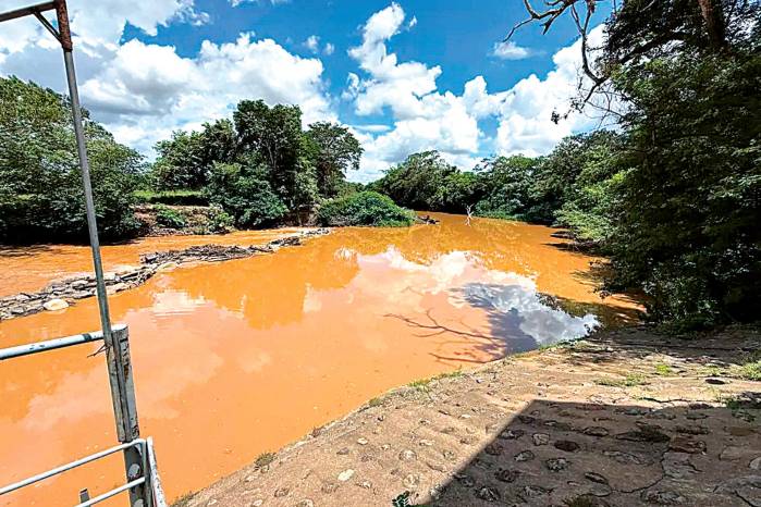 El río La Villa contiene 24 pesticidas activos; seis son cancerígenos y ocho alteran el sistema endocrino, según datos del MIDA. El río La Villa contiene 24 pesticidas activos; seis son cancerígenos y ocho alteran el sistema endocrino, según datos del MIDA.