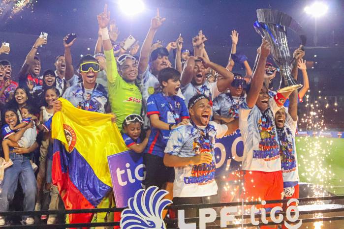 El Plaza Amador obtuvo su octavo título en el fútbol profesional panameño.m El Plaza Amador obtuvo su octavo título en el fútbol profesional panameño.m