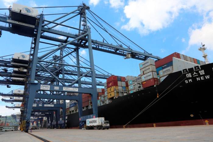 El mercado estadounidense es el principal destino de las exportaciones panameñas, alcanzando $179,6 millones en 2024, lo que representa un 19 % de las exportaciones totales al mundo. El mercado estadounidense es el principal destino de las exportaciones panameñas, alcanzando $179,6 millones en 2024, lo que representa un 19 % de las exportaciones totales al mundo.