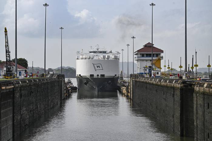 Con preocupaciones celebramos 25 años del Canal panameño Con preocupaciones celebramos 25 años del Canal panameño