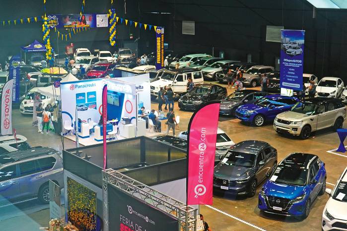 Compra tu próximo vehículo financiando en Motors24 Compra tu próximo vehículo financiando en Motors24