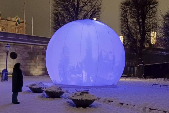 Instalación artística titulada ‘MoonGarden’. Instalación artística titulada ‘MoonGarden’.