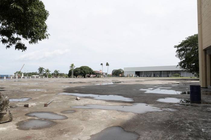 La Plaza del antiguo Figali será el sitio donde se hará la alfombra roja de los Premios Juventud. La Plaza del antiguo Figali será el sitio donde se hará la alfombra roja de los Premios Juventud.