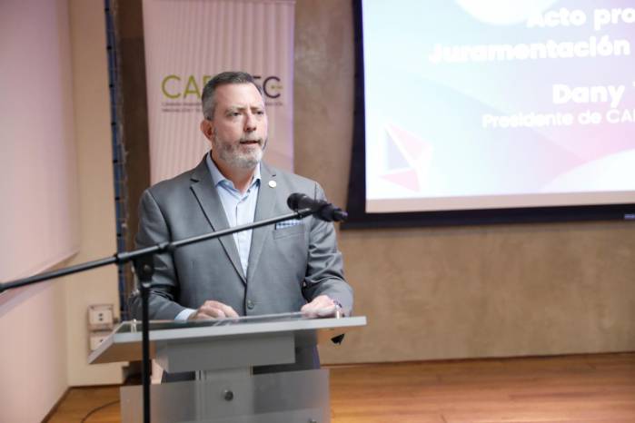 Dany Yaker, en su toma de posesión, este lunes, como nuevo presidente de Capatec para el periodo 2024-2025. Dany Yaker, en su toma de posesión, este lunes, como nuevo presidente de Capatec para el periodo 2024-2025.