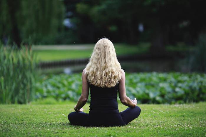 El mindfulness no se vincula a ninguna religión, siendo una herramienta comprobada científicamente para mejorar la salud física y mental. El mindfulness no se vincula a ninguna religión, siendo una herramienta comprobada científicamente para mejorar la salud física y mental.