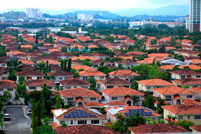 El proyecto de ley de interés preferencial introduce el precio de compra de residencias que no excedan los $120.000. El proyecto de ley de interés preferencial introduce el precio de compra de residencias que no excedan los $120.000.