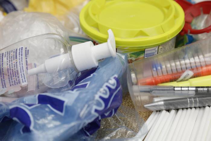 Panamá participa activamente en el proceso de negociación para el desarrollo de un tratado mundial legalmente vinculante sobre la contaminación por plásticos. Panamá participa activamente en el proceso de negociación para el desarrollo de un tratado mundial legalmente vinculante sobre la contaminación por plásticos.
