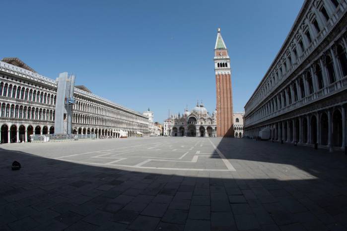 Imagen de archivo de la plaza de San Marcos en Venecia. Imagen de archivo de la plaza de San Marcos en Venecia.