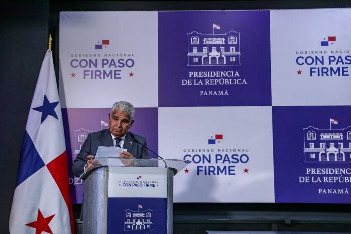 Con cifras en mano, el presidente defendió la administración panameña del Canal de Panamá y las tarifas de peaje a los buques en tránsito. Con cifras en mano, el presidente defendió la administración panameña del Canal de Panamá y las tarifas de peaje a los buques en tránsito.