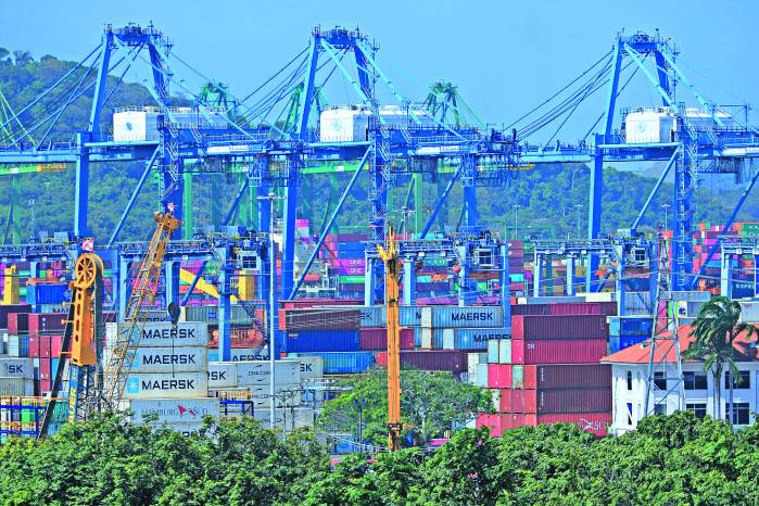 El puerto de Balboa es uno de los dos puertos panameños que forman parte de las negociaciones de venta de acciones entre CK Hutchison y BlackRock. El puerto de Balboa es uno de los dos puertos panameños que forman parte de las negociaciones de venta de acciones entre CK Hutchison y BlackRock.