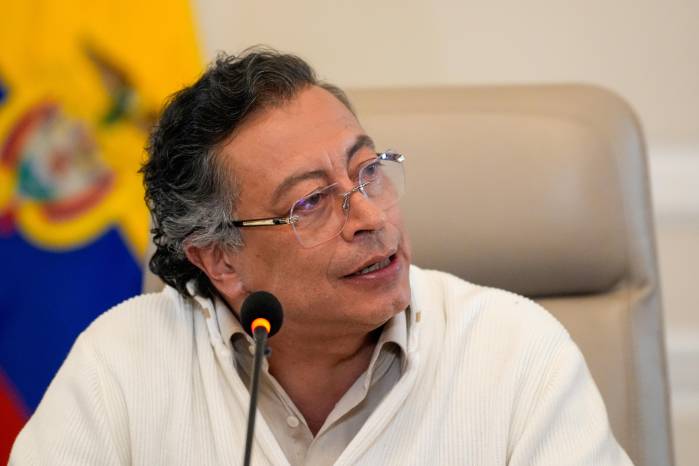 Fotografía cedida por la Presidencia de Colombia que muestra al mandatario colombiano, Gustavo Petro. Fotografía cedida por la Presidencia de Colombia que muestra al mandatario colombiano, Gustavo Petro.