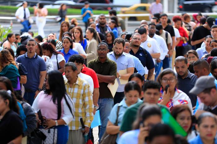 Implementarán sistema inteligente para depurar solicitudes de empleo. Implementarán sistema inteligente para depurar solicitudes de empleo.