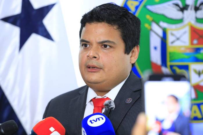 Carlos Alvarado, secretario general de la Asamblea Nacional. Carlos Alvarado, secretario general de la Asamblea Nacional.
