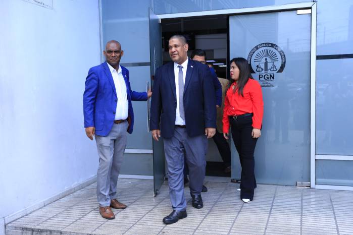 Godoy le entregó un poder al abogado Héctor Atencio para que represente a la entidad en la denuncia formal. Godoy le entregó un poder al abogado Héctor Atencio para que represente a la entidad en la denuncia formal.