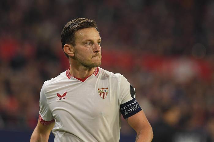 ‘Fútbol: me disté más de lo que jamás soñé. Me diste amigos’, dijo Rakitic. ‘Fútbol: me disté más de lo que jamás soñé. Me diste amigos’, dijo Rakitic.