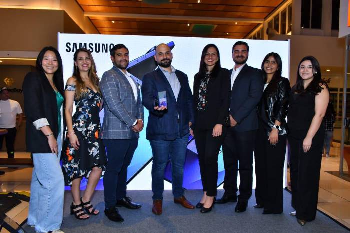 Los usuarios podrán adquirir estos nuevos dispositivos con beneficios exclusivos en tiendas Samsung. Los usuarios podrán adquirir estos nuevos dispositivos con beneficios exclusivos en tiendas Samsung.
