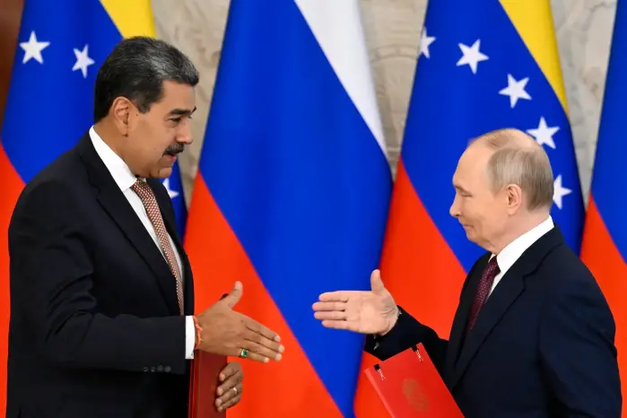 Maduro envió una carta al presidente ruso, en la que pide apoyo para reparar su flota de cazas Sukhoi Su-30MK2. Maduro envió una carta al presidente ruso, en la que pide apoyo para reparar su flota de cazas Sukhoi Su-30MK2.