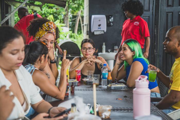 ‘Vamos a comer a Colón’, el tour gastronómico que busca romper los prejuicios sobre la ciudad ‘Vamos a comer a Colón’, el tour gastronómico que busca romper los prejuicios sobre la ciudad