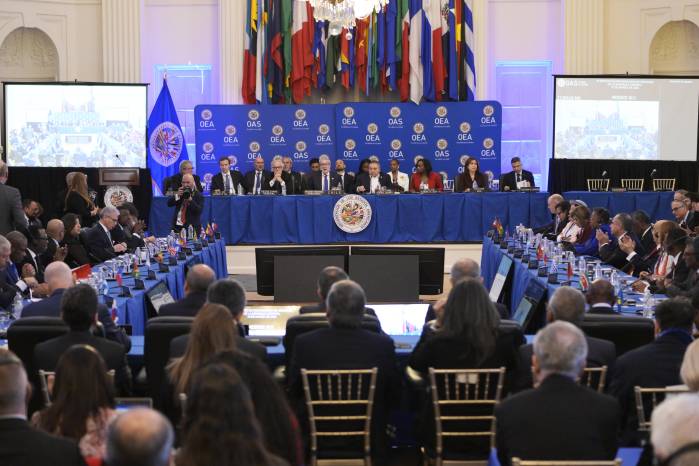 Una sesión extraordinaria de la Asamblea General de la OEA en la sede del organismo en Washington. Una sesión extraordinaria de la Asamblea General de la OEA en la sede del organismo en Washington.
