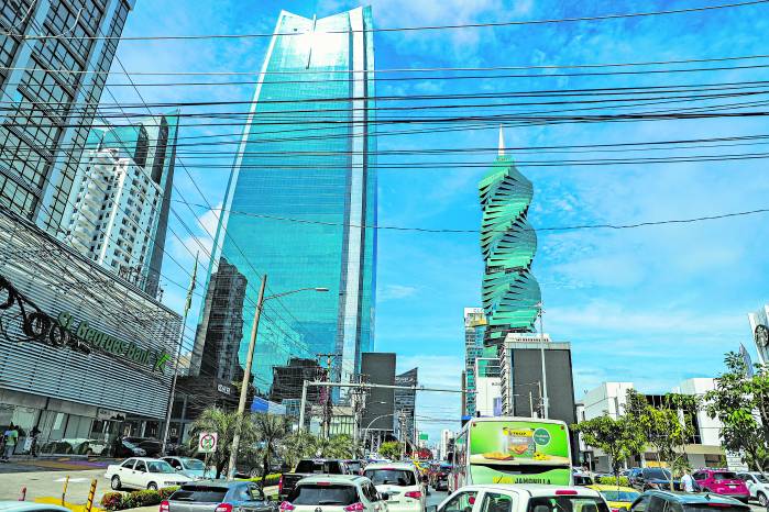 Zona bancaria panameña, ubicalla en Calle 50. Zona bancaria panameña, ubicalla en Calle 50.