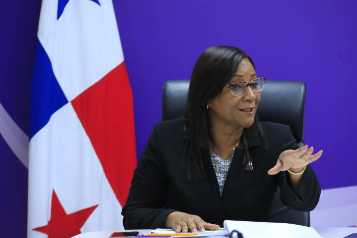 Todavía no sé conocen detalles a fondo de qué sucederá con el Ministerio de la Mujer y sus programas, una vez se transforme en secretaría. Todavía no sé conocen detalles a fondo de qué sucederá con el Ministerio de la Mujer y sus programas, una vez se transforme en secretaría.