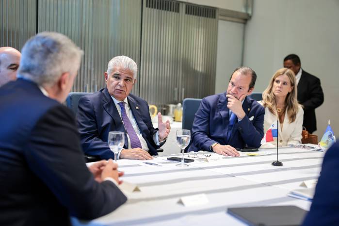 La adhesión a la OCDE implicaría beneficios en gobernanza, transparencia y cooperación internacional, además de mejorar la imagen financiera de Panamá ante el mundo. La adhesión a la OCDE implicaría beneficios en gobernanza, transparencia y cooperación internacional, además de mejorar la imagen financiera de Panamá ante el mundo.