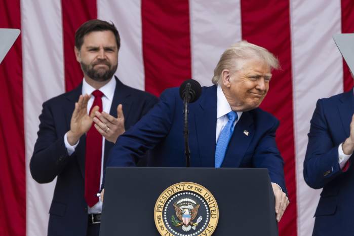 Trump ha desatado una guerra arancelaria contra China y otros países del mundo. Trump ha desatado una guerra arancelaria contra China y otros países del mundo.