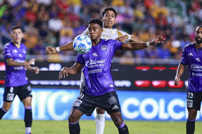 Édgar Bárcenas durante un partido con el Mazatlán. Édgar Bárcenas durante un partido con el Mazatlán.
