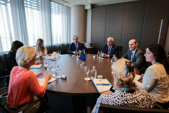 Mulino consigue respaldo en Europa para salir de las listas grises Mulino consigue respaldo en Europa para salir de las listas grises