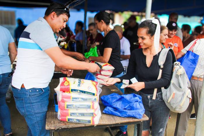 El IMA realizará agroferias en distintas provincias del país este viernes 17 de octubre. El IMA realizará agroferias en distintas provincias del país este viernes 17 de octubre.