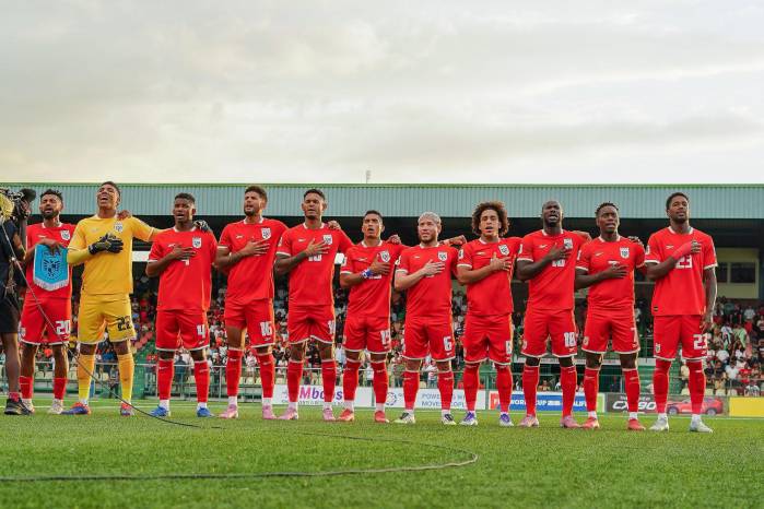 La selección dirigida por Thomas Christiansen recibe a Surinam en el Estadio Rommel Fernández. La selección dirigida por Thomas Christiansen recibe a Surinam en el Estadio Rommel Fernández.