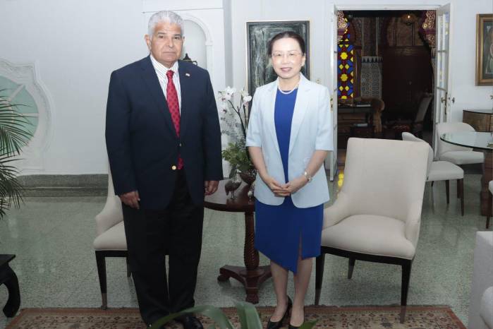 Mulino y Xu se reunieron este 8 de noviembre en el Palacio de las Garzas. Mulino y Xu se reunieron este 8 de noviembre en el Palacio de las Garzas.