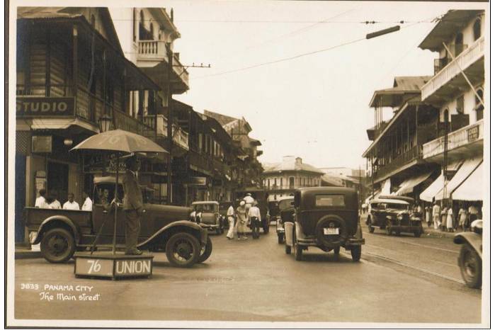 Preexistencia de la avenida Central antes del ensanche y que conectaría la calle 17 Oeste en la avenida Central de la ciudad de Panamá. Preexistencia de la avenida Central antes del ensanche y que conectaría la calle 17 Oeste en la avenida Central de la ciudad de Panamá.